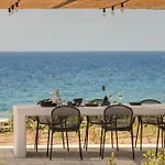Mast Luxury Residences Apartment Gargalianoi