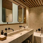 Apartment Mast Luxury Residences