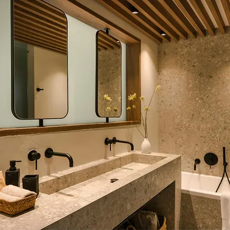 Apartment Mast Luxury Residences