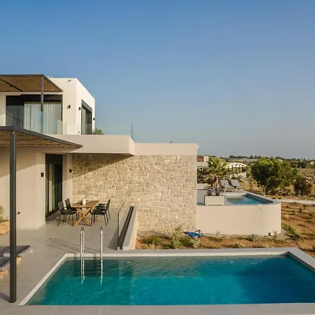 Mast Luxury Residences *