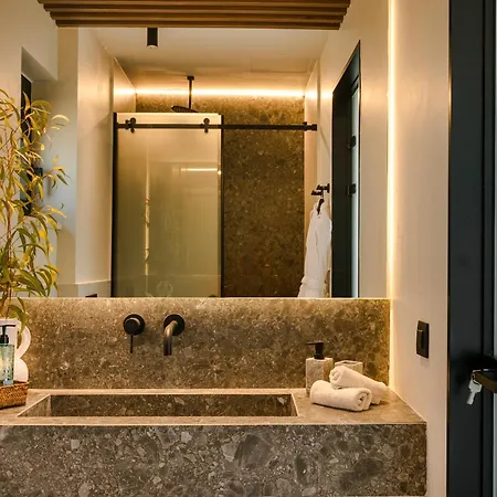 Mast Luxury Residences Gargalianoi