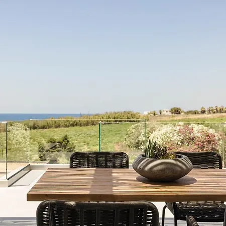 Mast Luxury Residences Apartment Gargalianoi