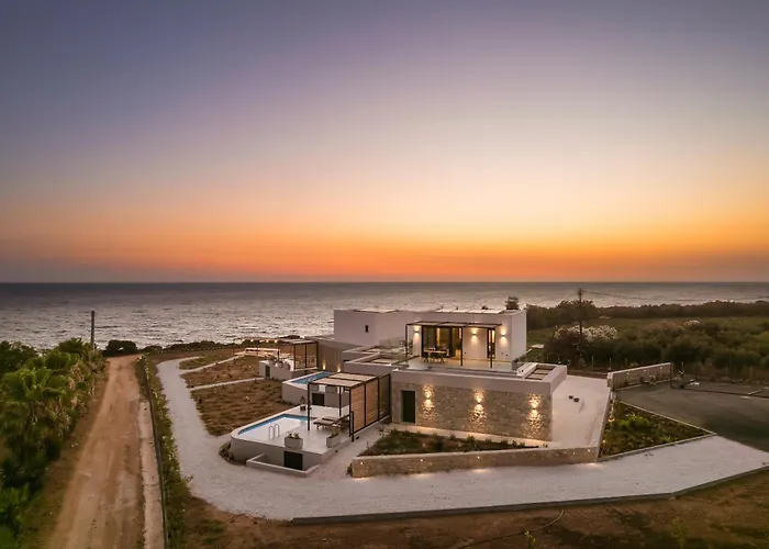 Mast Luxury Residences Apartment Gargalianoi