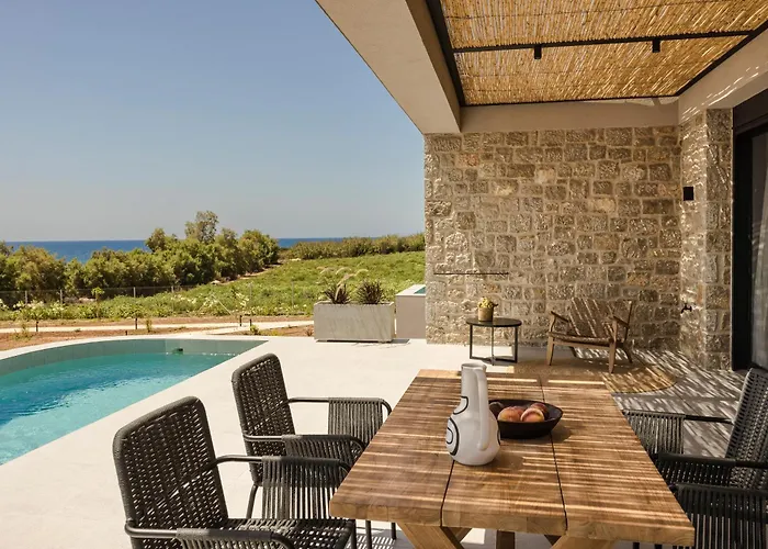 Mast Luxury Residences *