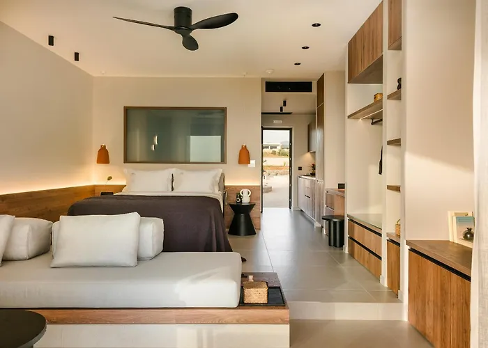 Mast Luxury Residences Apartment Gargalianoi